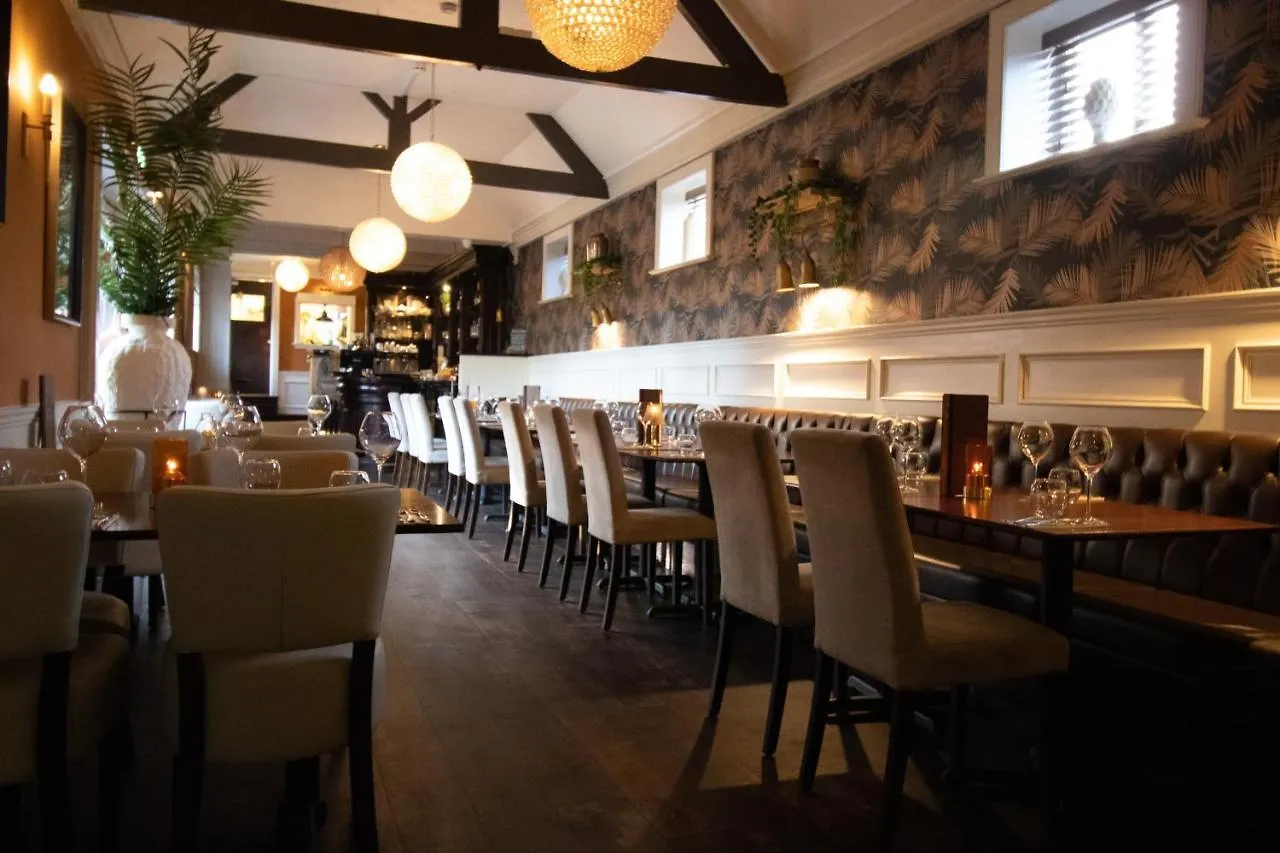 The Wheatsheaf Pub, Kitchen & Rooms Bingham Hotel